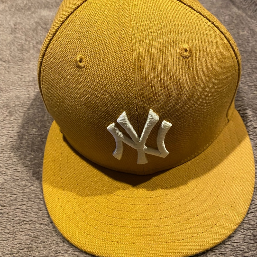 NY baseball cap